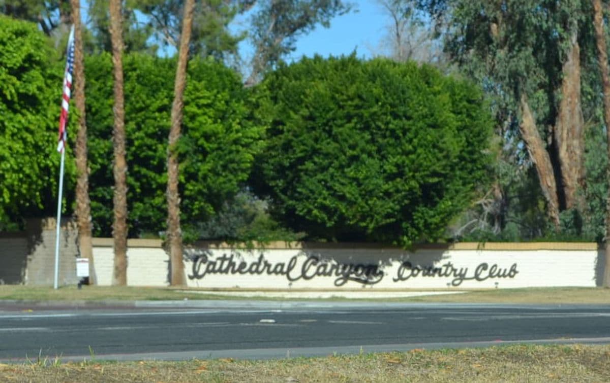 Cathedral Canyon Country Club